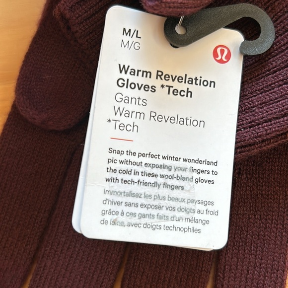 NWT Lululemon Maroon Knit Gloves | Size M/L - Picture 4 of 5